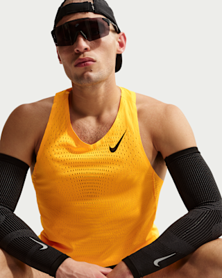 Nike AeroSwift Men's Dri-FIT ADV Running Singlet. Nike.com